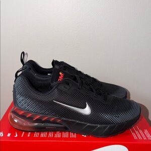 Nike Air Max Phoenix Black Crimson Red HF7052-005 GS Size 7Y